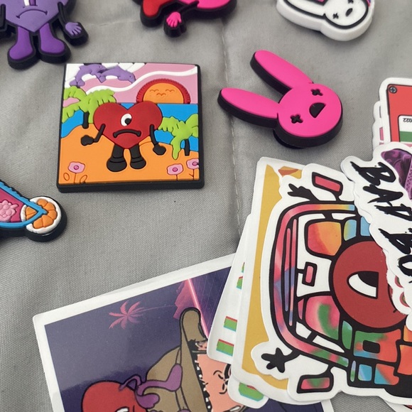 BAD BUNNY BUNDLE - Picture 6 of 8